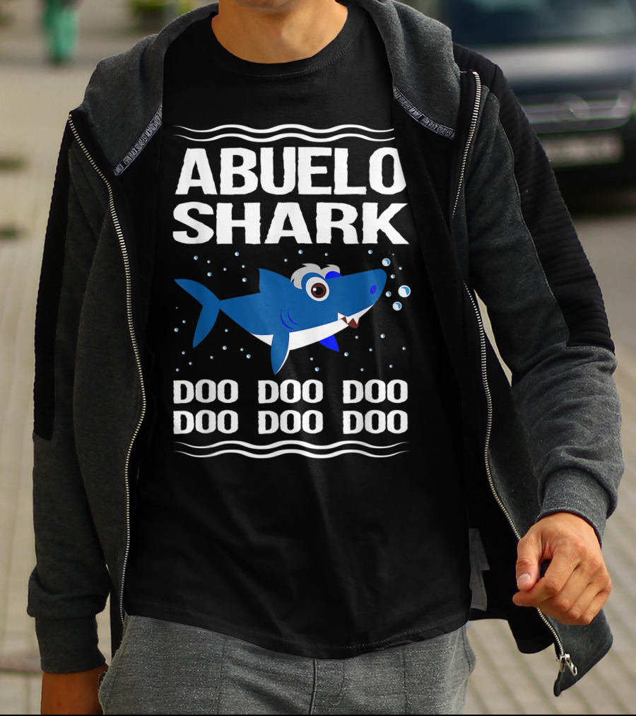 Abuelo Shark Doo Doo Doo Song Meme Grandpa Shark With Bubbles T-Shirt