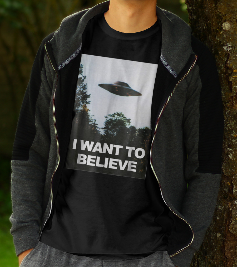 Alien UFO Hunter I Want To Believe T-Shirt