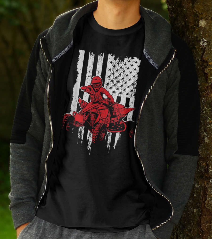 American 4 Wheeler ATV With Grunge USA Flag Background T-Shirt