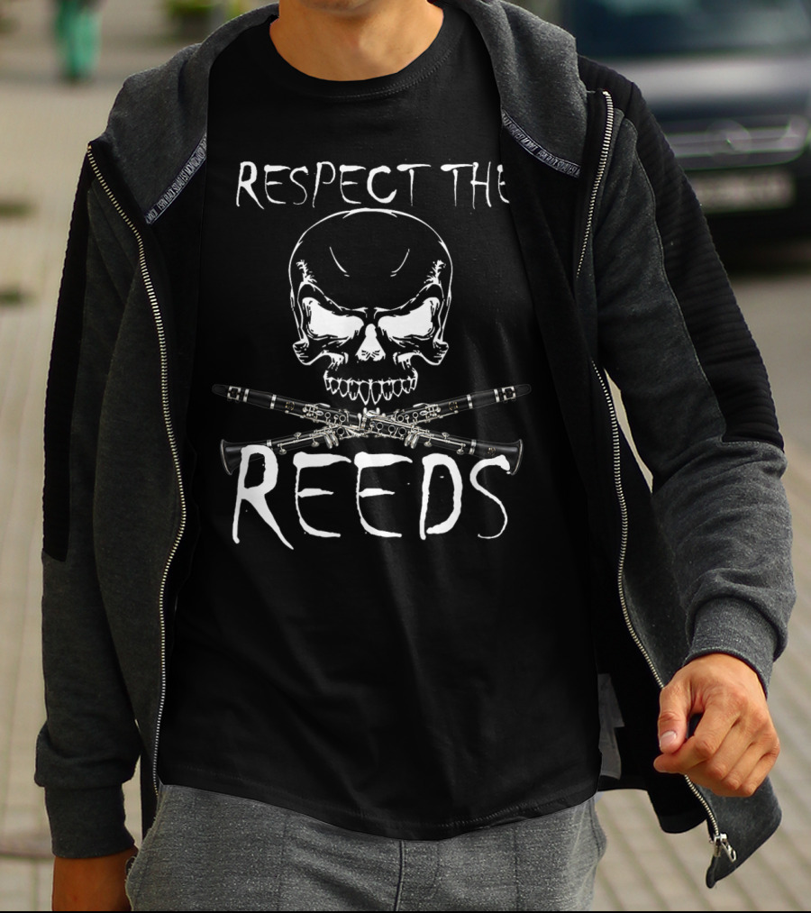 Respect The Reeds Skull And Clarinets Marching Band T-Shirt