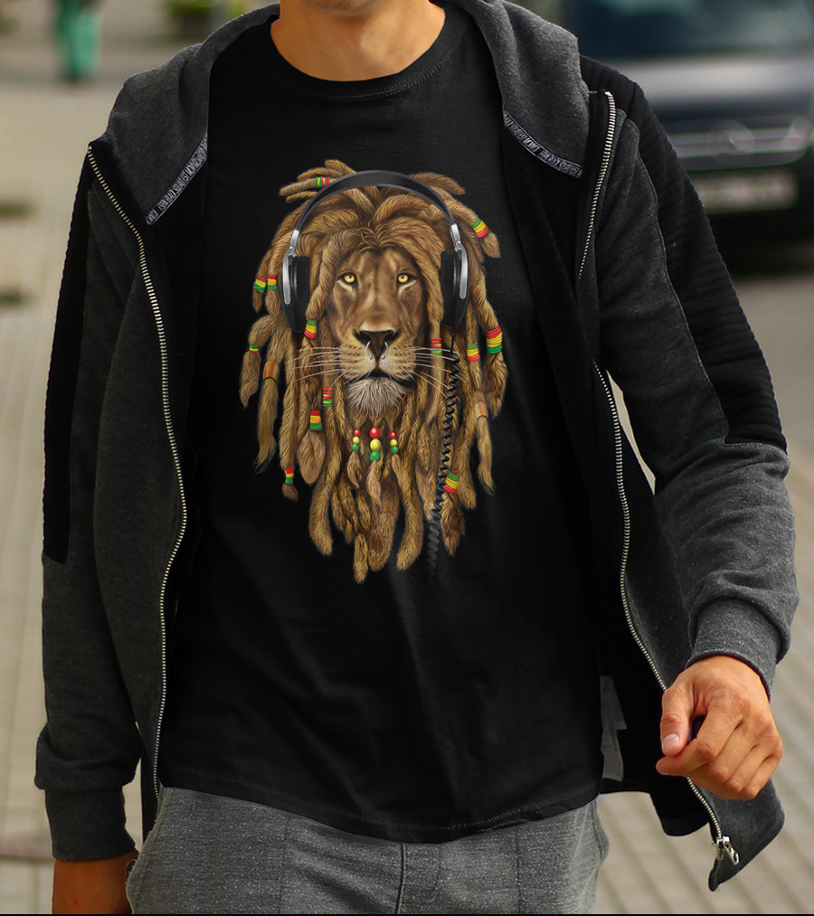 Marley Lion Dreadlock Rastafari Headphones Reggae T-Shirt