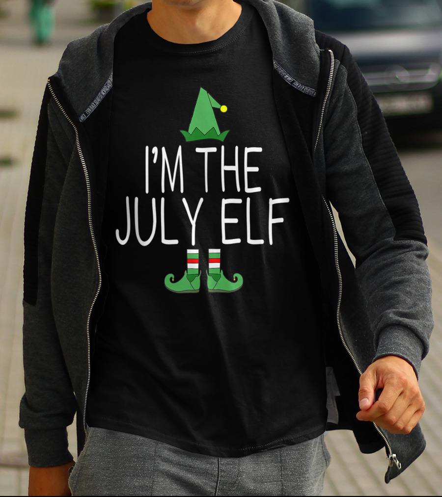 Matching Family Christmas In July Funny I'm The July Elf T-Shirt