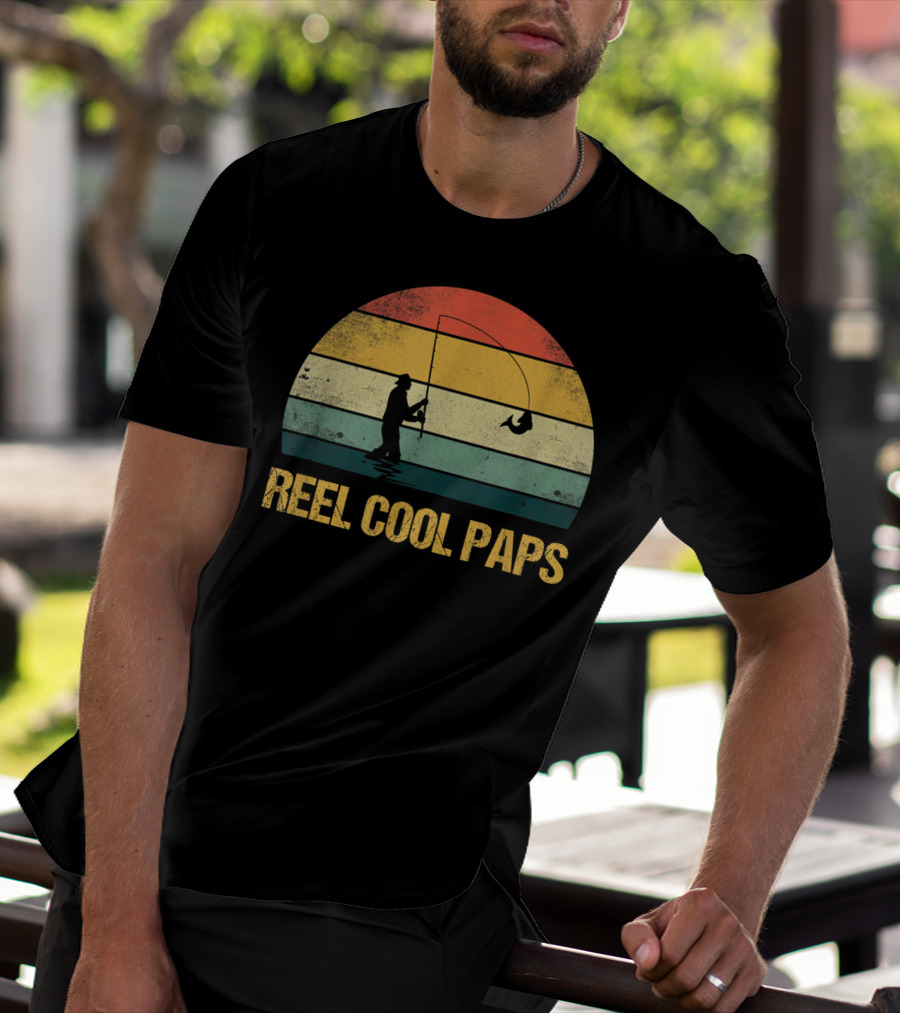 Reel Cool Paps Funny Fishing Retro Father's Day T-Shirt