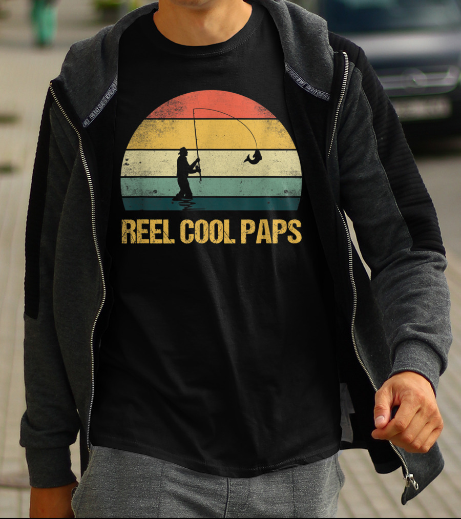Reel Cool Paps Funny Fishing Retro Father's Day T-Shirt