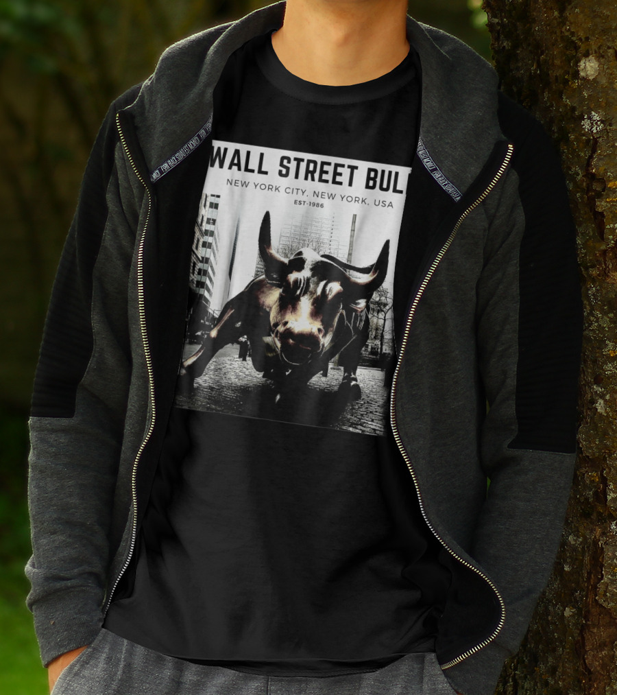 Wall Street Bull New York City EST-1986 T-Shirt