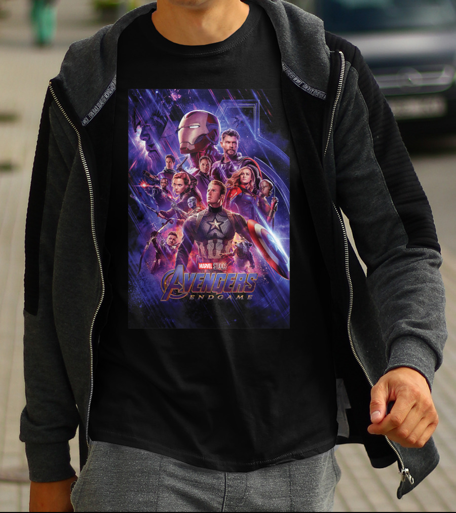 Marvel Studios Avengers Endgame Iconic Heroes Space Group Shot T-Shirt