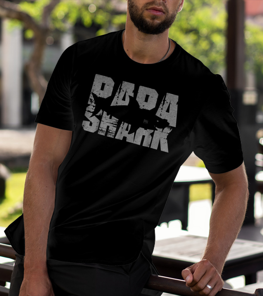 Papa Shark Mens Funny Shark T-Shirt