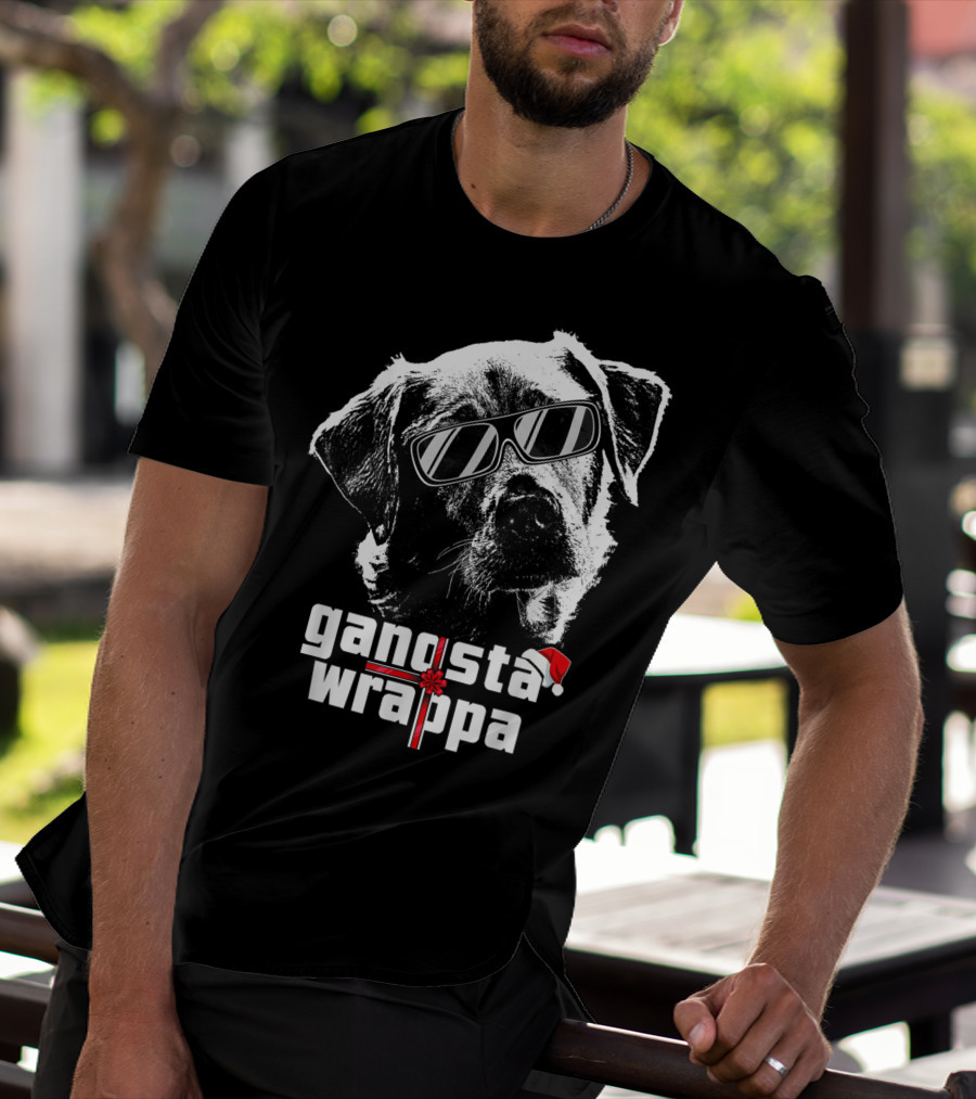 Gangsta Wrappa Labrador Retriever With Sunglasses And Santa Hat T-Shirt