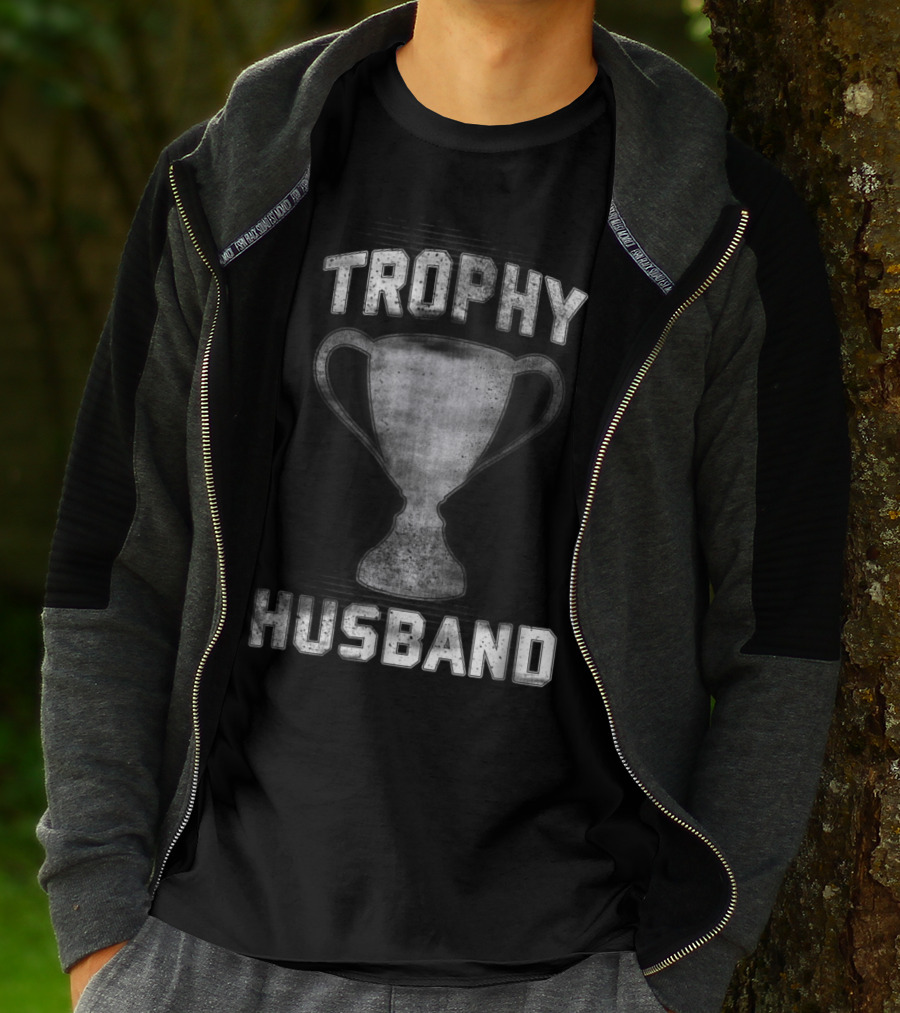 Mens Cool Vintage Style Trophy Husband T-Shirt