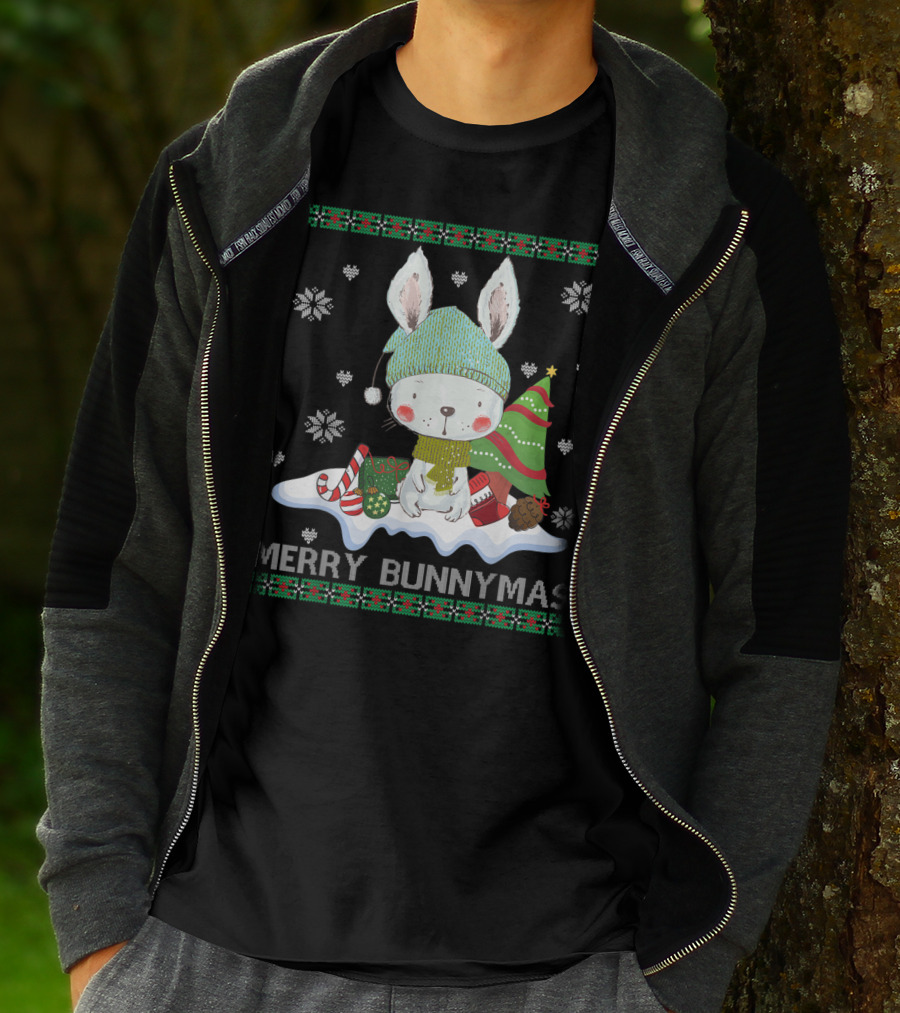 Merry Bunnymas Cute Bunny With Santa Hat And Christmas Tree T-Shirt