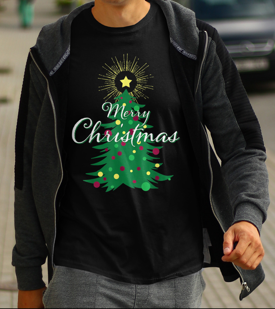 Merry Christmas Tree With Star And Colorful Ornaments For Family Party T-Shirt