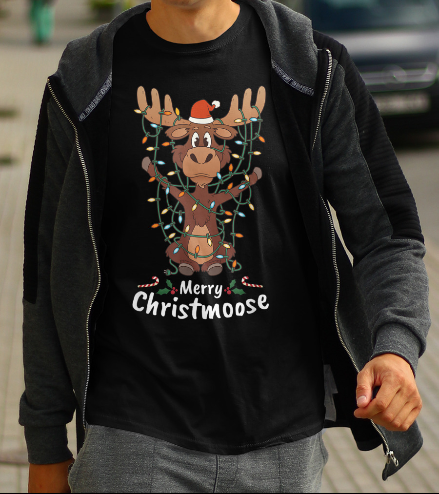 Merry Christmoose Christmas Moose Xmas Tree Lights Santa Hat T-Shirt
