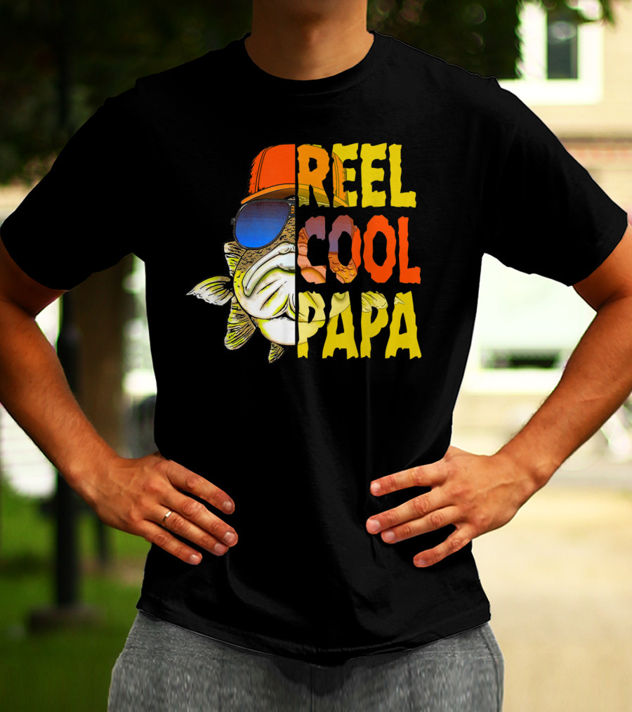 Reel Cool Papa Fishing Fish With Sunglasses And Hat T-Shirt