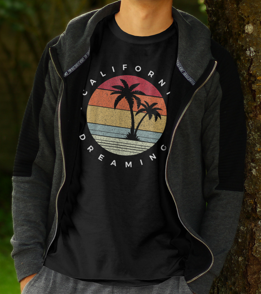 California Dreaming Retro Palm Trees Fun Family Vacation T-Shirt