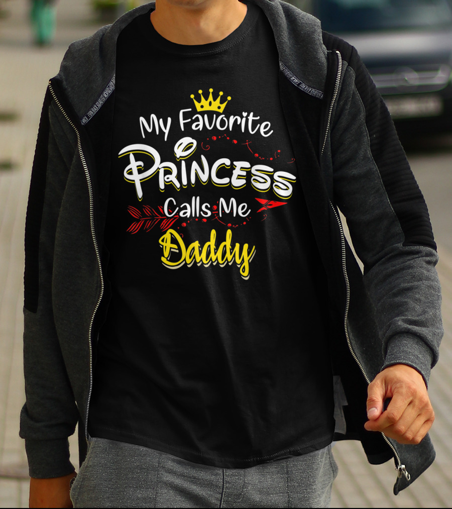 My Favorite Princess Calls Me Daddy Crown Decorative Elements T-Shirt