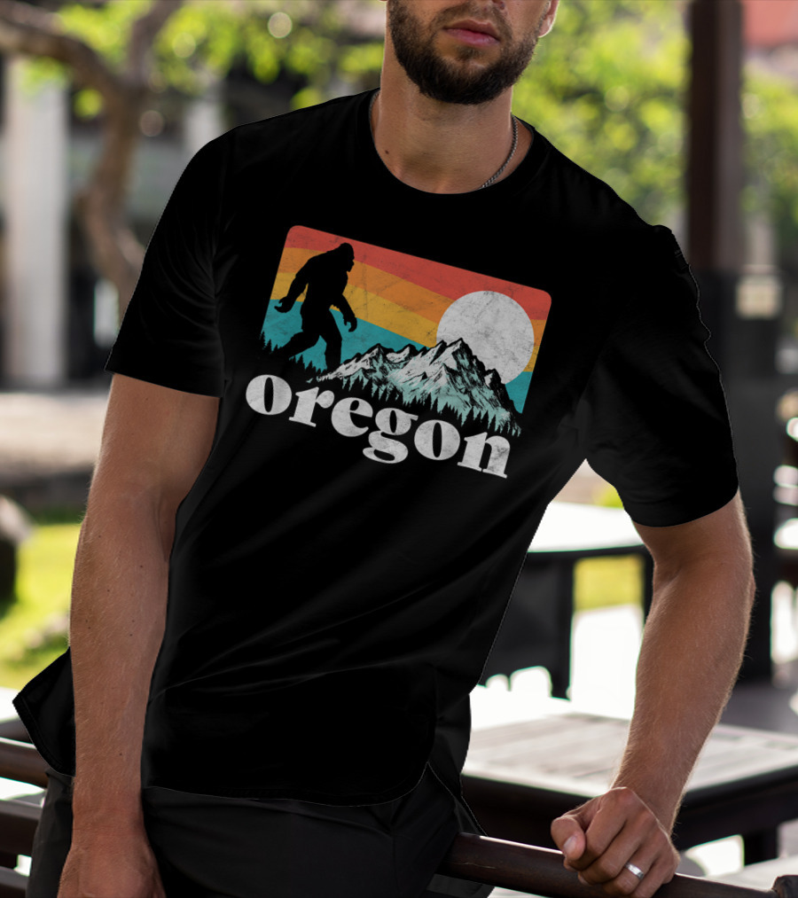 Bigfoot Oregon Mountains Retro Sunset T-Shirt