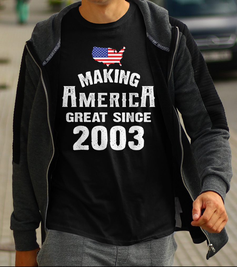Making America Great Since 2003 16th Year Old 16 USA Flag Map T-Shirt