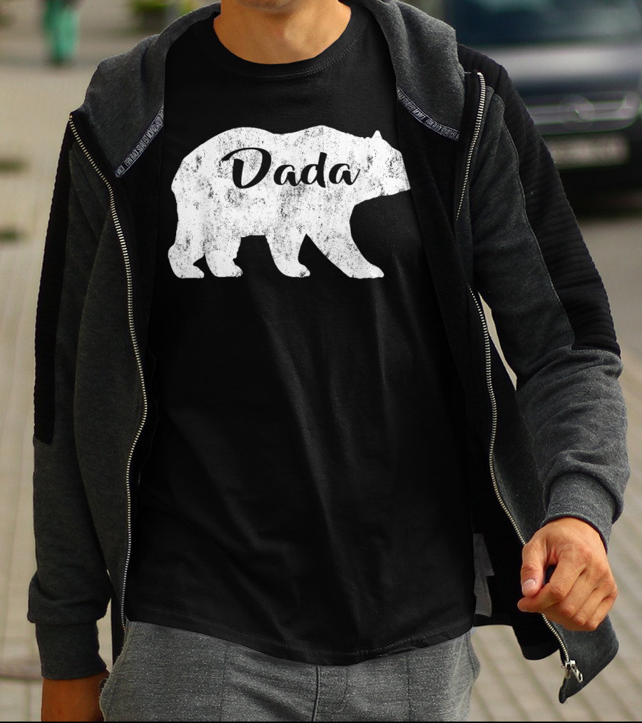 Dada Bear Mens Awesome Camping Gramps T-Shirt