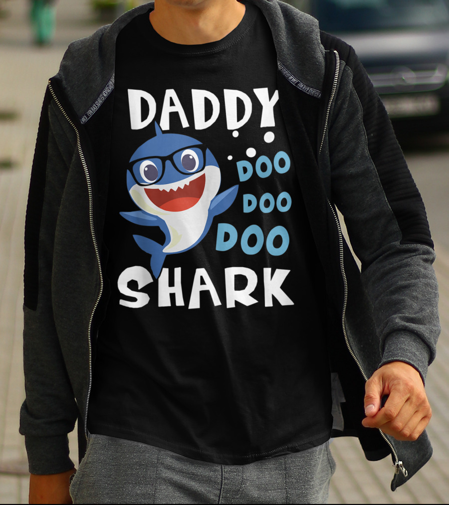 Daddy Shark Doo Doo Doo Funny Baby Mommy T-Shirt