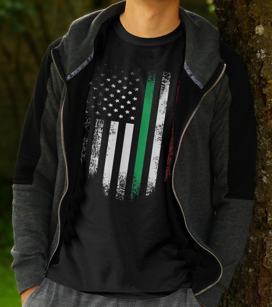 Vintage Italian Roots American Grown Italia USA Flag Colors T-Shirt