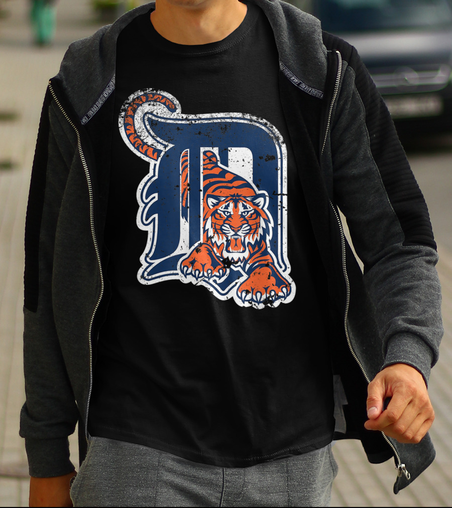 Tiger Mascot Distressed Detroit T-Shirt