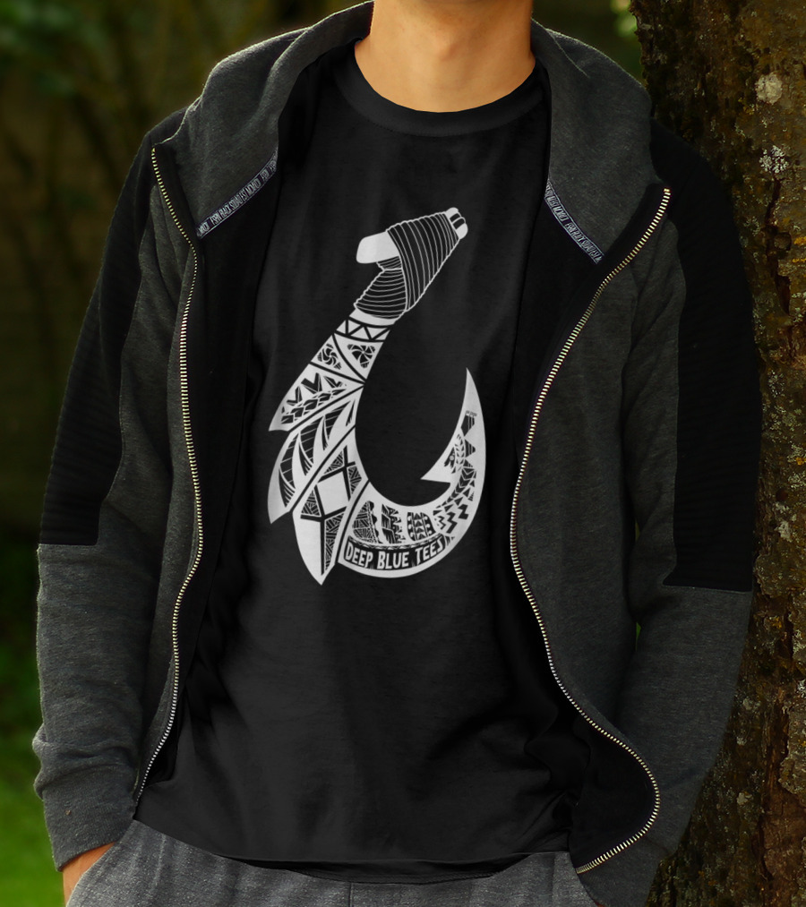Tribal Hawaiian Hook By Deep Blue T-Shirt