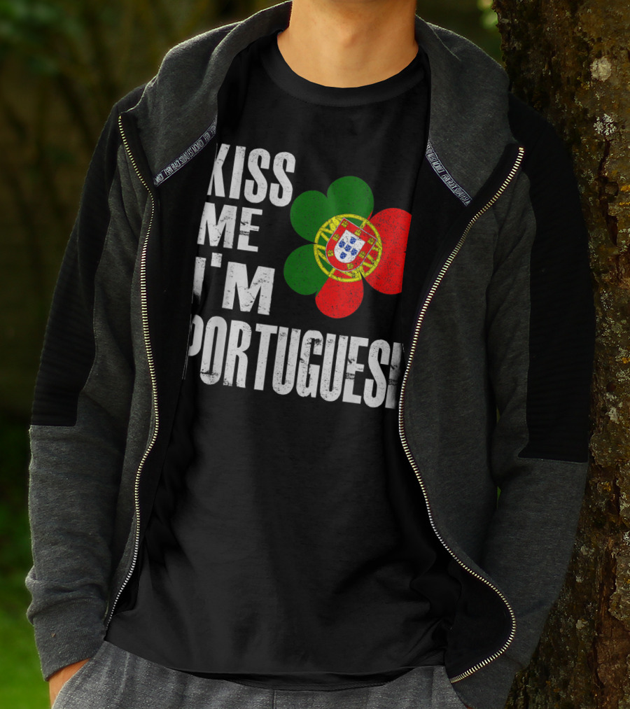 Kiss Me I'm Portuguese St Patrick's Day Shamrock Flag T-Shirt