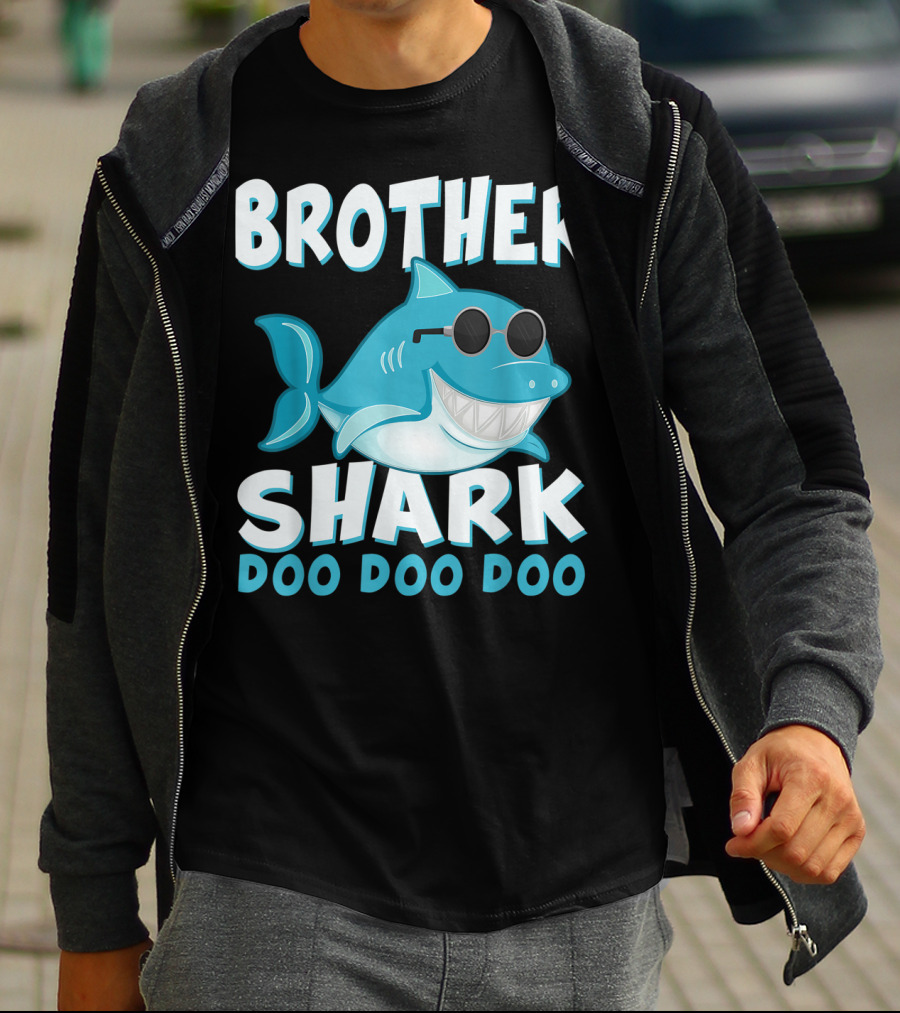 Brother Shark Doo Doo Doo Retro Vintage Father's Day T-Shirt