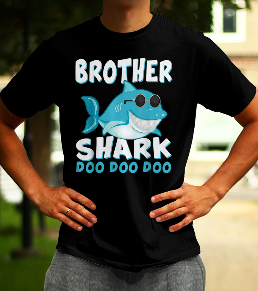 Brother Shark Doo Doo Doo Retro Vintage Father's Day T-Shirt
