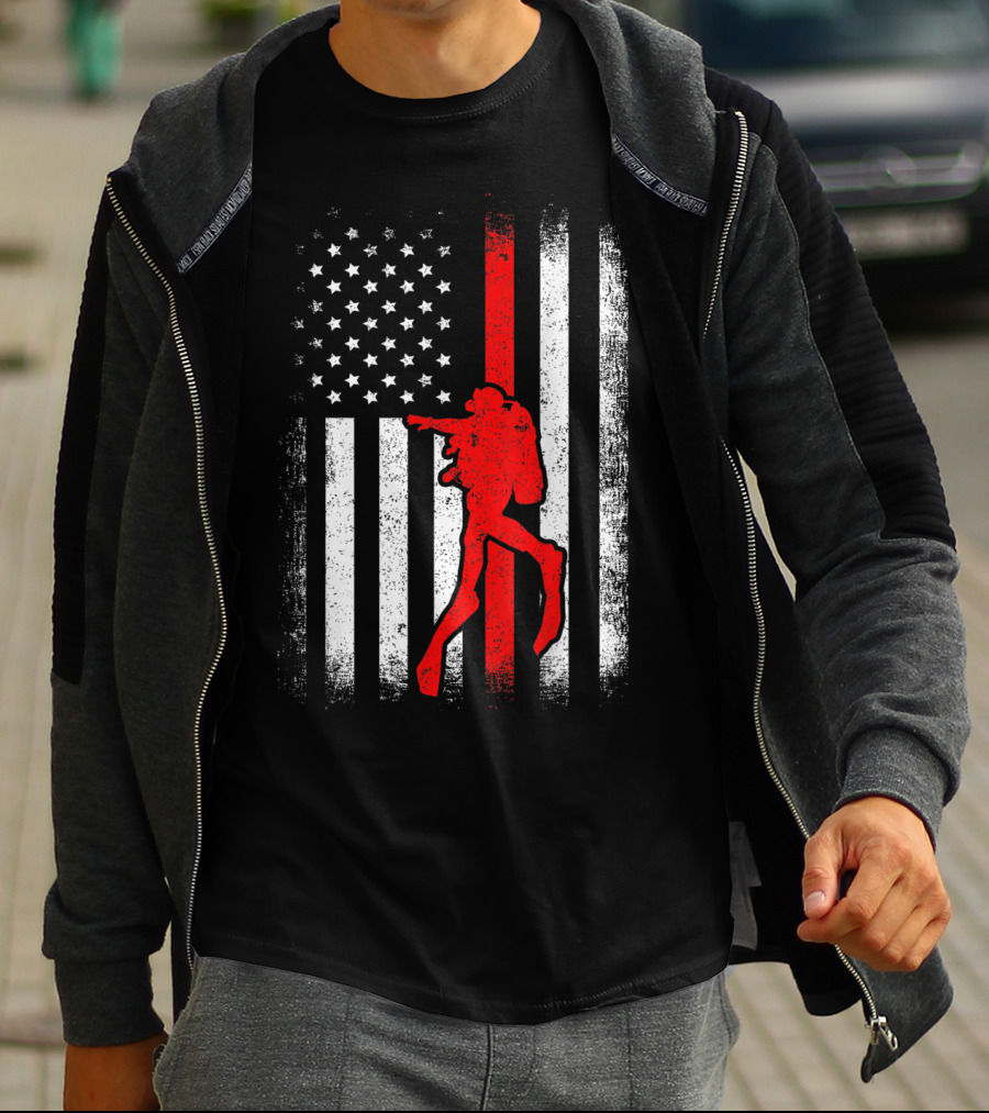 USA American Flag Red White Vintage Scuba Diving Iconic T-Shirt