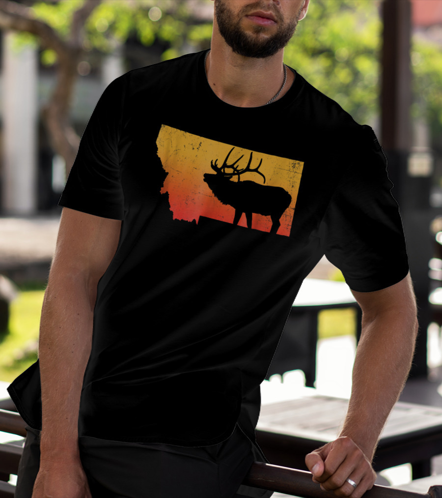 Montana Elk Silhouette Vintage Outdoors Sunset Scene T-Shirt