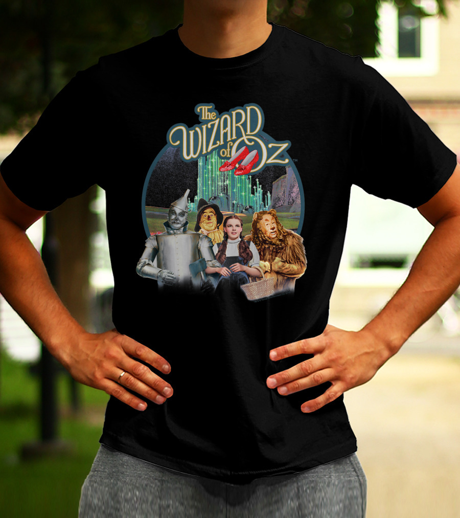 The Wizard Of Oz Dorothy Tin Man Scarecrow Cowardly Lion Emerald City T-Shirt