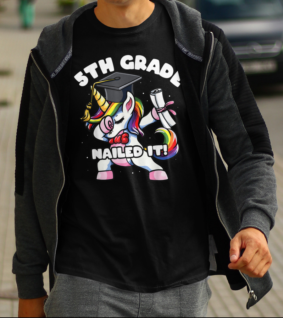 5th Grade Unicorn Dabbing Nailed It Graduation T-Shirt
