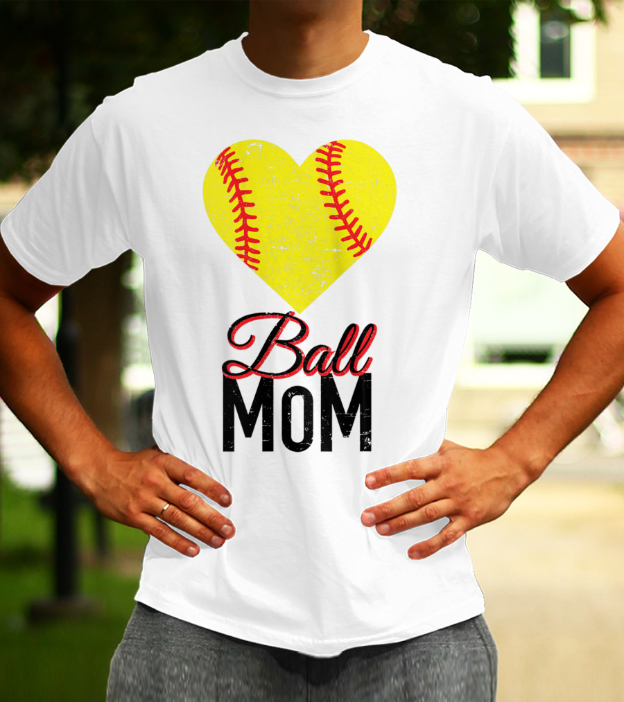 Love Ball Mom Heart Baseball Softball Graph T-Shirt
