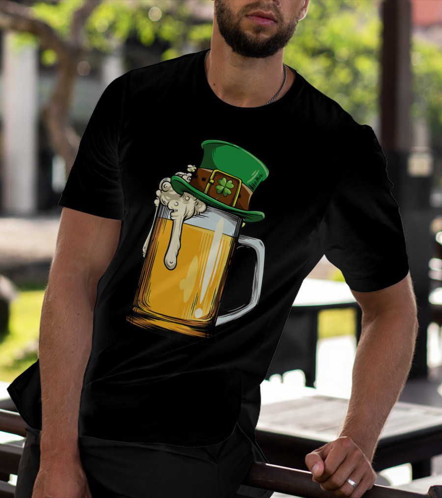 Leprechaun Hat Overflowing Beer Mug With Shamrock Foam T-Shirt