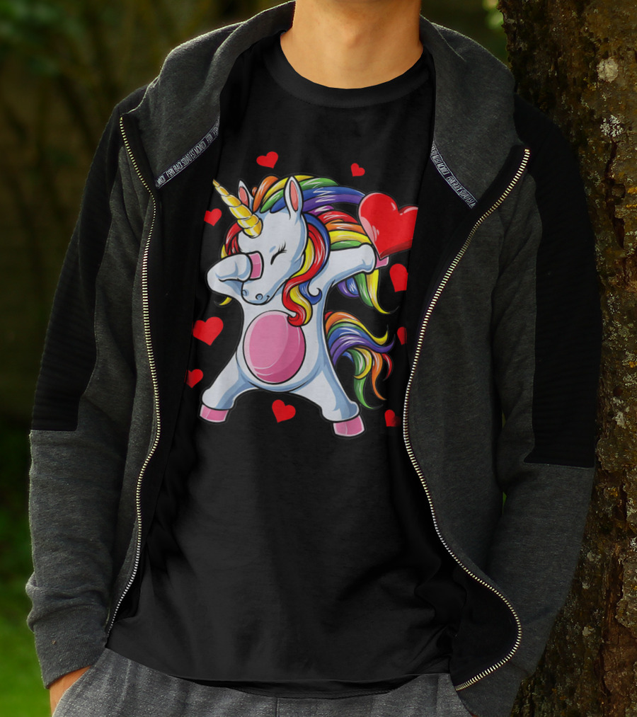 Valentines Day Dabbing Unicorn With Heart Girls T-Shirt