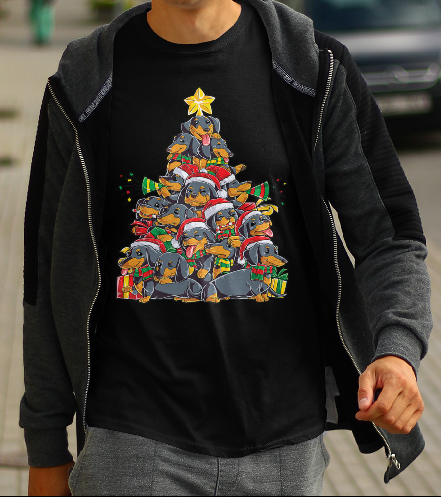 Dachshund Christmas Tree With Santa Hats And Gifts T-Shirt