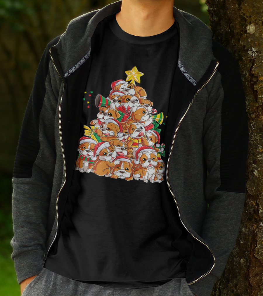 English Bulldog Xmas Tree Boys With Santa Hats And Christmas Cheer T-Shirt