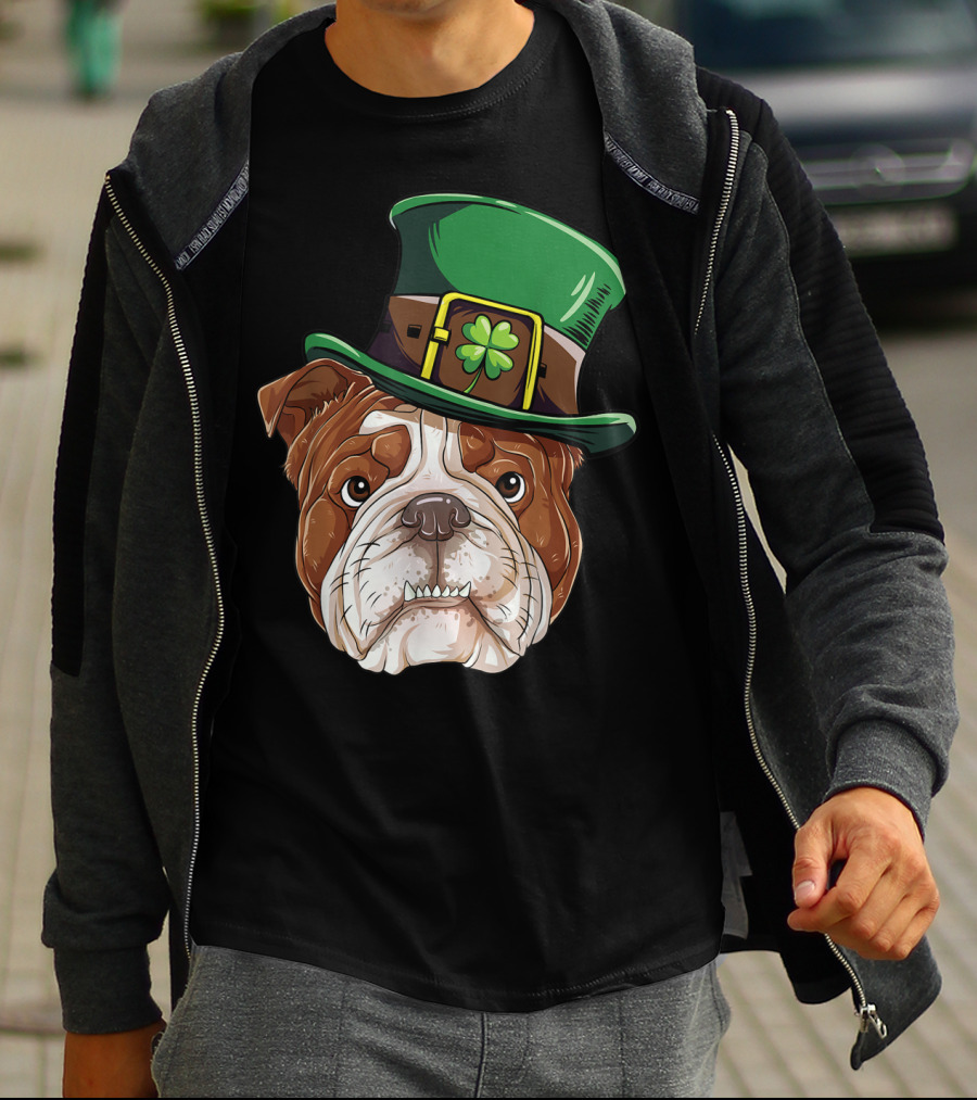 English Bulldog Wearing Leprechaun Hat St Patricks Day Dog T-Shirt