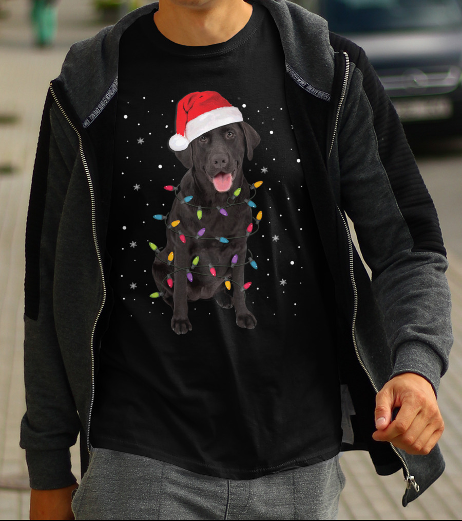 Christmas Black Labrador Retriever With Santa Hat And Holiday Lights T-Shirt