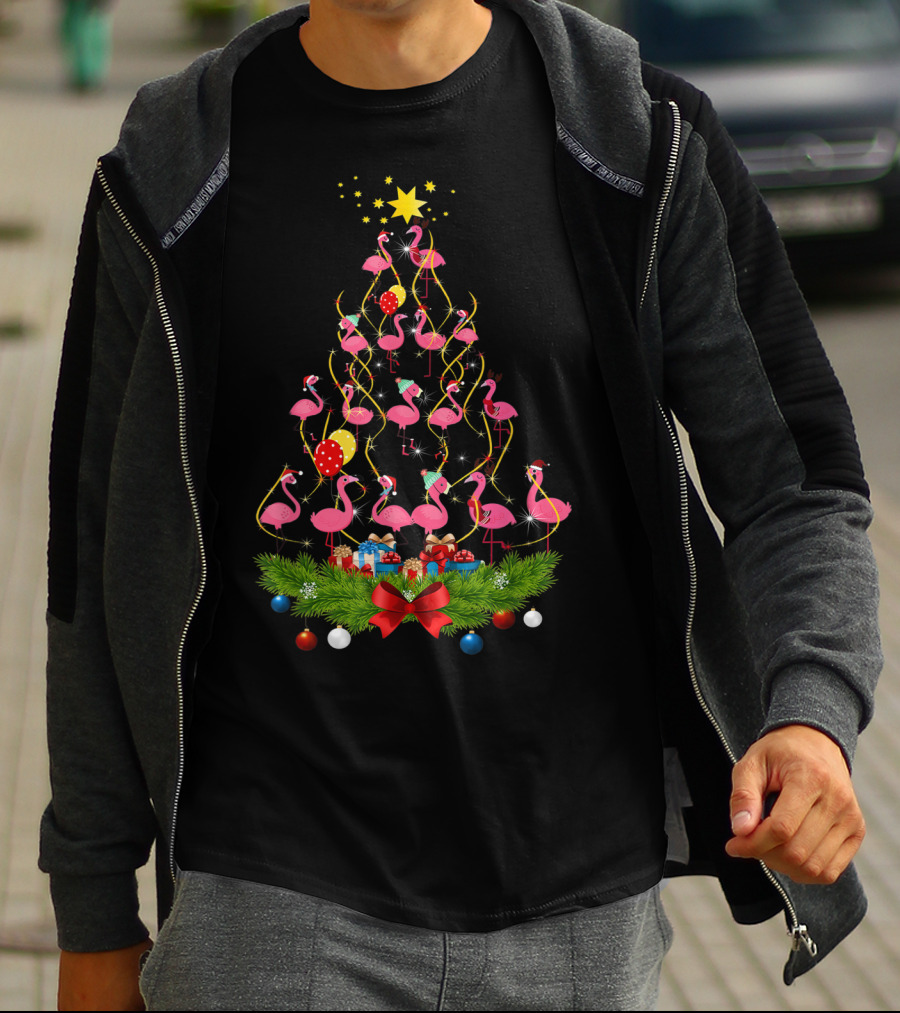 Pink Flamingo Christmas Tree With Santa Hats And Festive Decorations T-Shirt