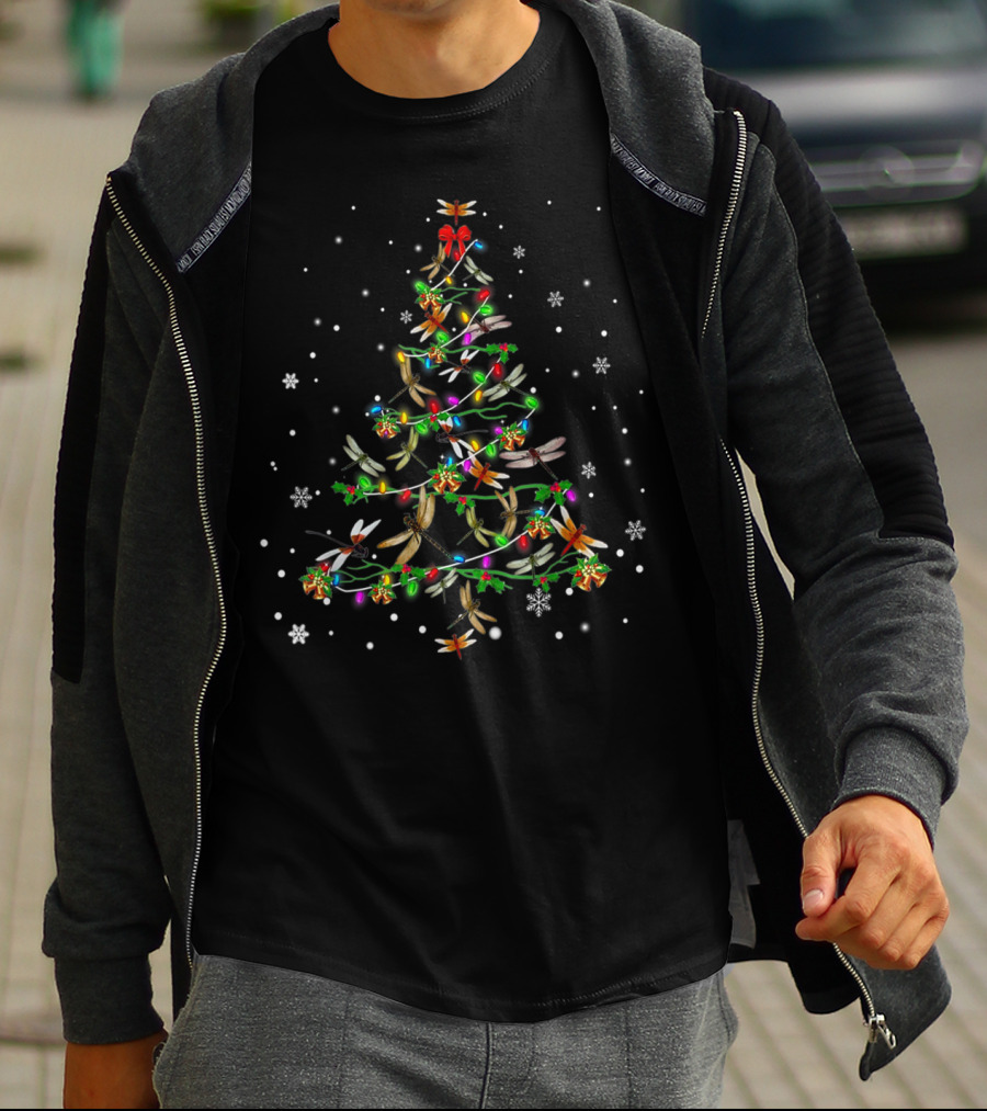 Dragonfly Christmas Tree Lights And Snowflakes Decor T-Shirt