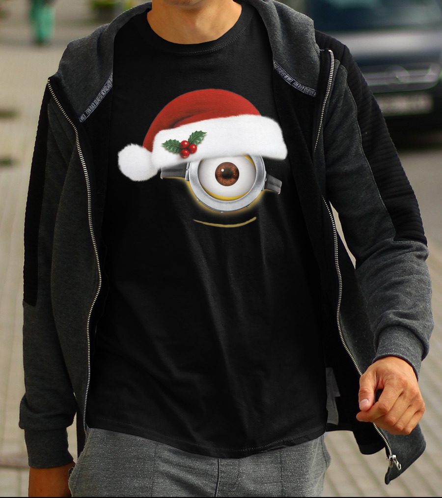 Despicable Me Minions Christmas Santa Hat Holiday T-Shirt