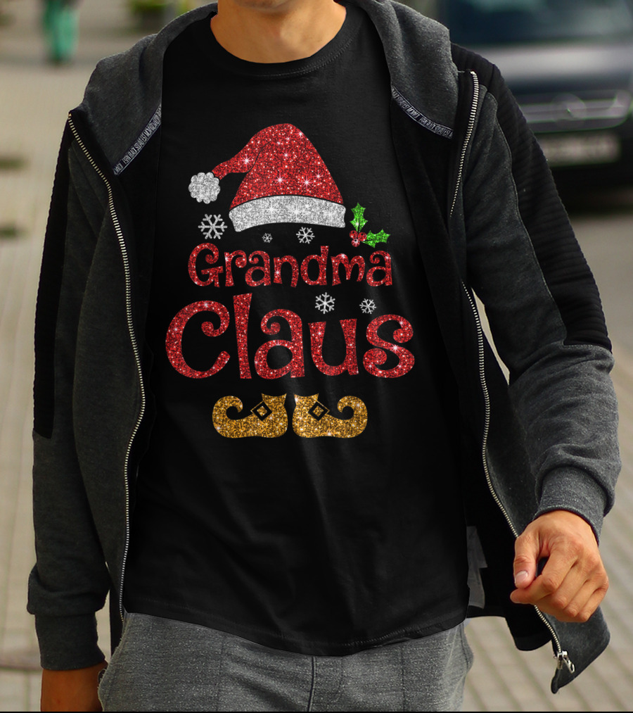 Grandma Claus Sparkly Santa Hat And Shoes Holiday Cheer T-Shirt