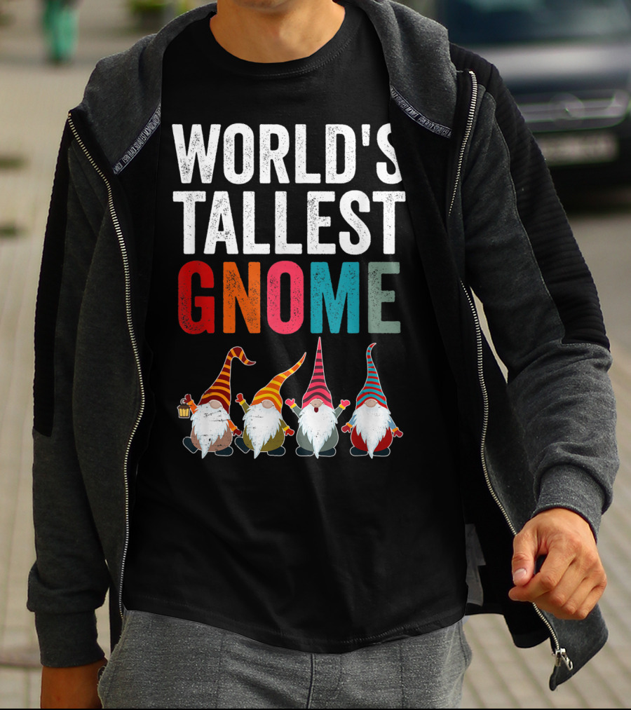 World's Tallest Gnome Christmas Lovers Funny Gnomes T-Shirt