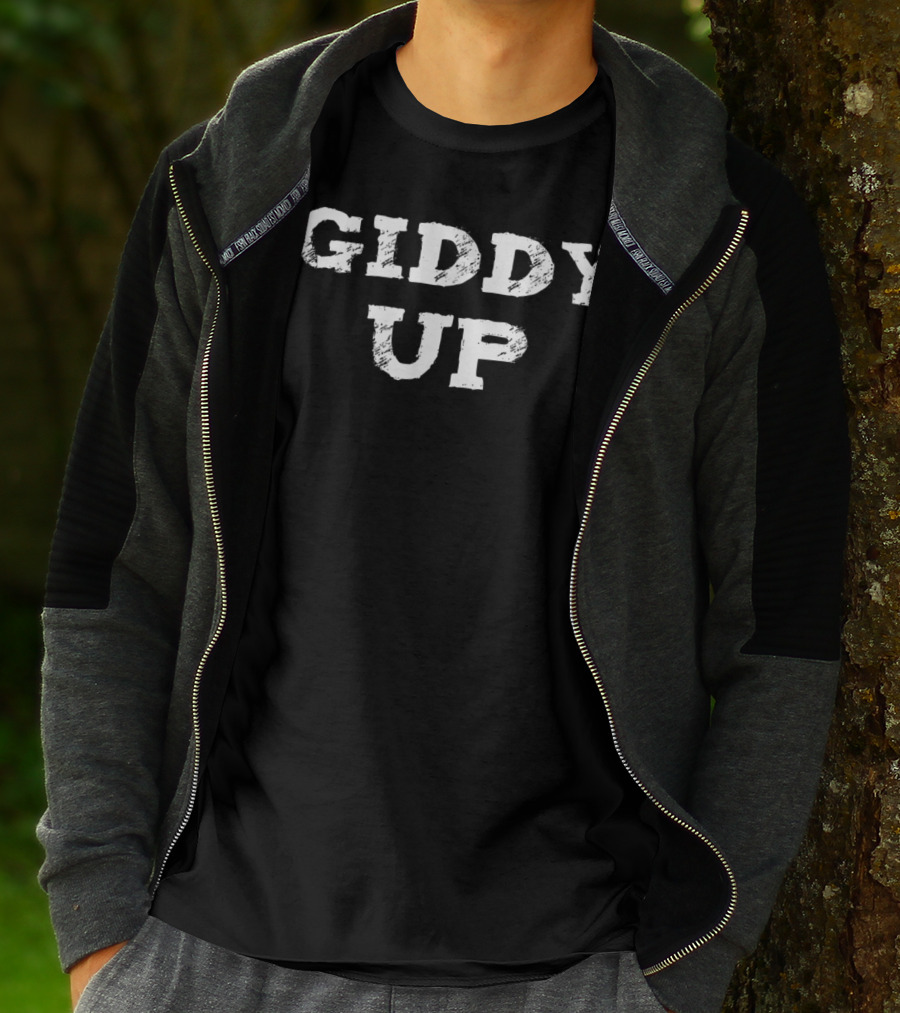 Giddy Up Cowboy Western Rodeo Horse Lover Bull T-Shirt