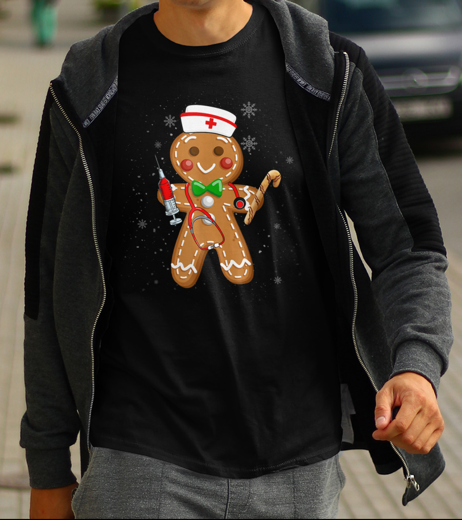Gingerbread Nurse With Syringe And Stethoscope Christmas Holiday Fun T-Shirt