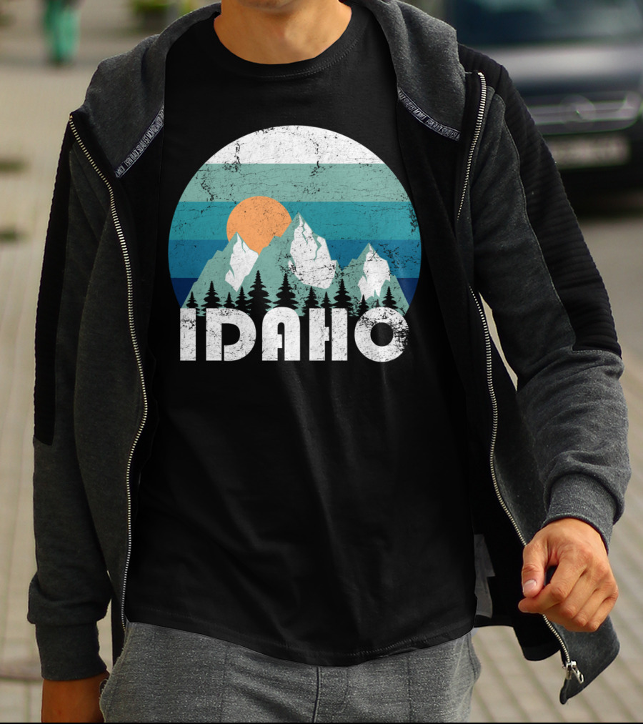 Idaho Mountains Retro Sunset Forest Scenic T-Shirt