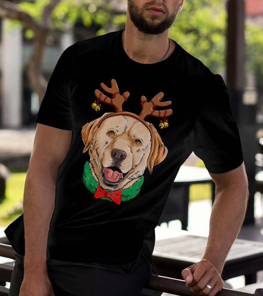 Labrador With Christmas Reindeer Antlers And Bow Tie Dog Xmas O7 T-Shirt