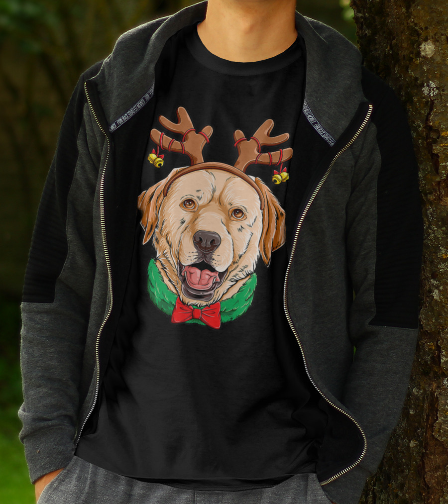 Labrador With Christmas Reindeer Antlers And Bow Tie Dog Xmas O7 T-Shirt
